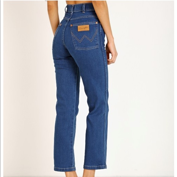 Wrangler Heritage Fit High Rise Straight Jeans - Picture 1 of 10